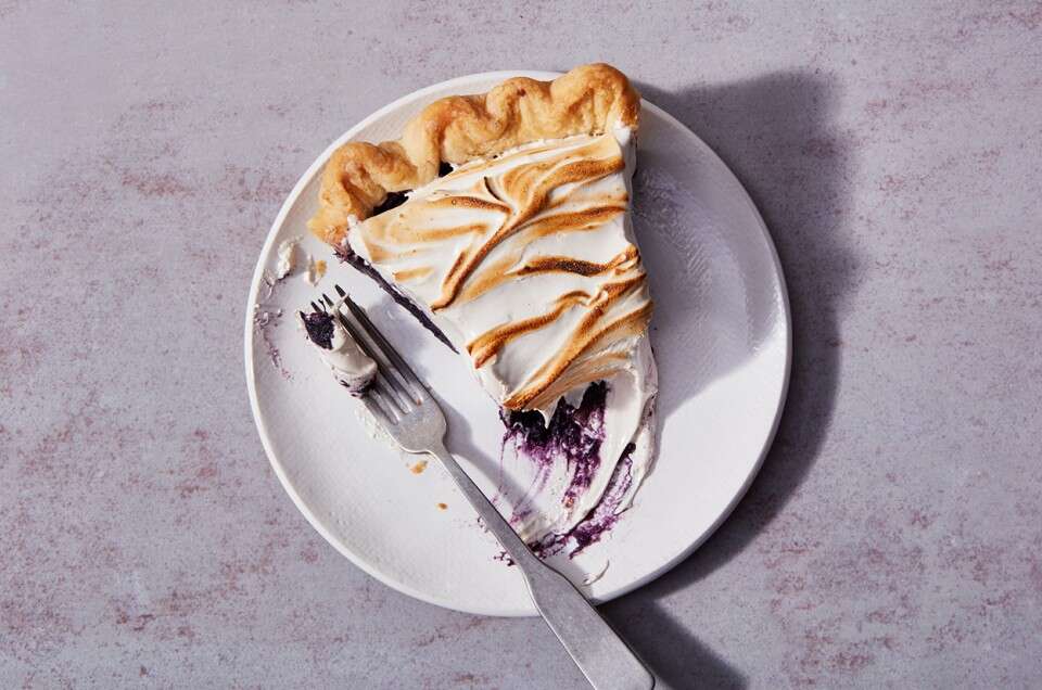 Purple Sweet Potato Pie - select to zoom